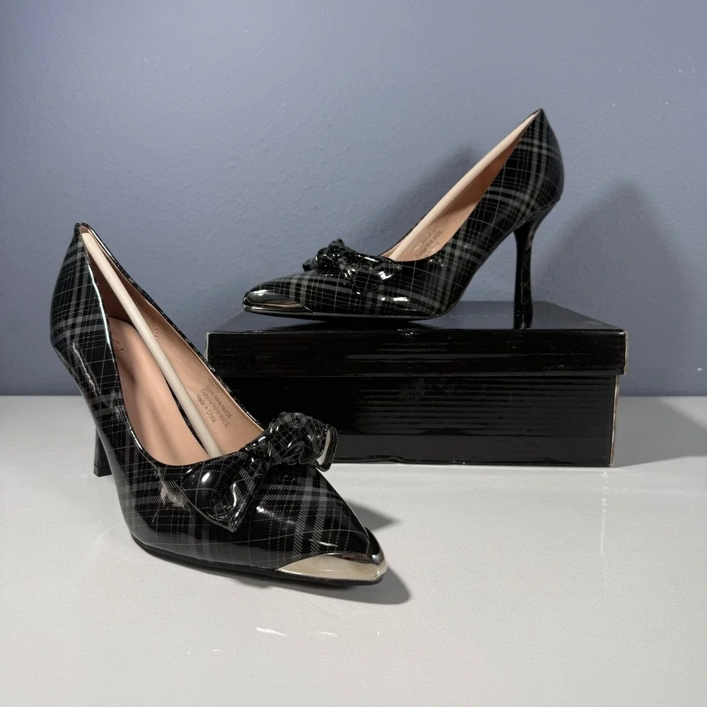 New York & Company Wendy Metal Accent Bow Pump Black Grey Plaid Stiletto Size 9‎